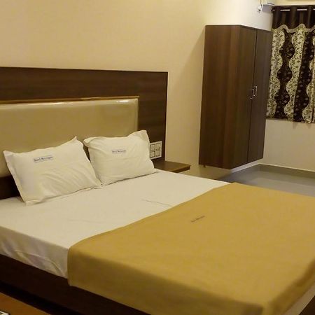 Hotel Meyyappaa Karaikkudi Εξωτερικό φωτογραφία