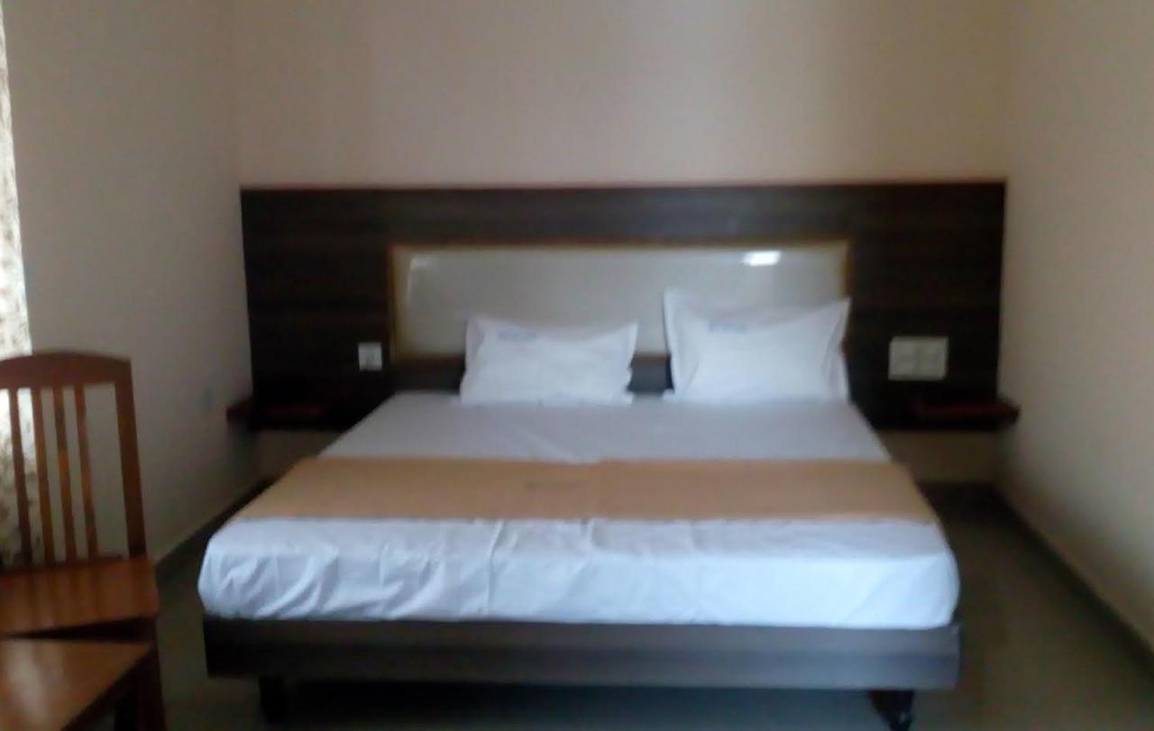 Hotel Meyyappaa Karaikkudi Εξωτερικό φωτογραφία